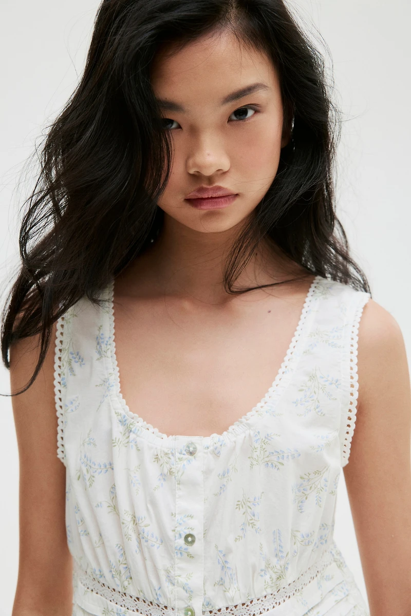 Sleeveless Peplum Top