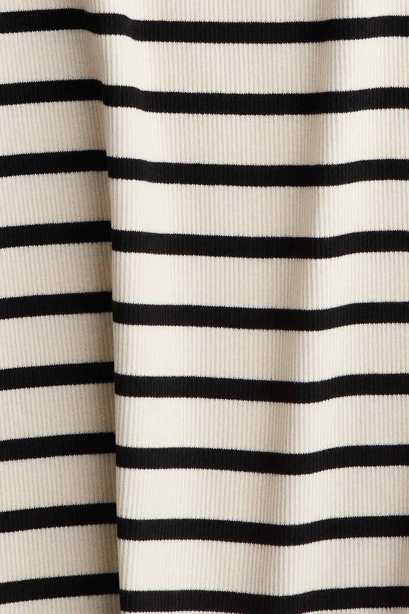 MAMA Ribbed Tank Top