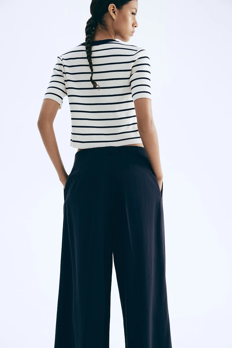 Short-Sleeved Cardigan