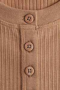 MAMA Ribbed Henley Top