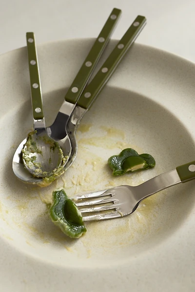 16-Piece Cutlery Set