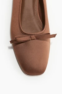 Bow-Detail Ballet Flats