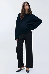 Pantalon MAMA avec plis marqués devant