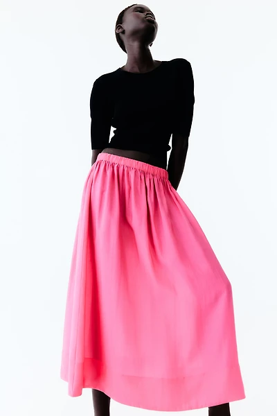 Voluminous Skirt