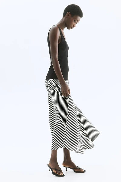 Pleated Skirt