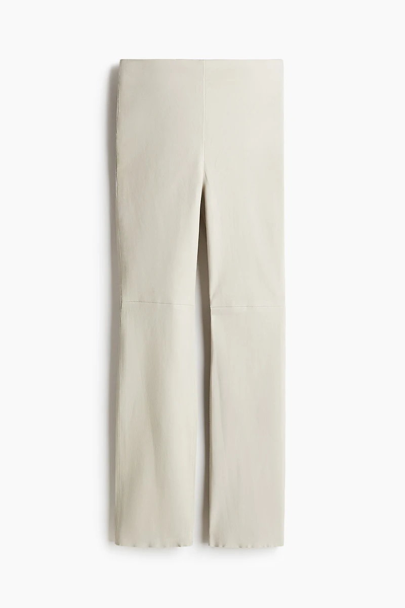 Pantalon près du corps en cuir