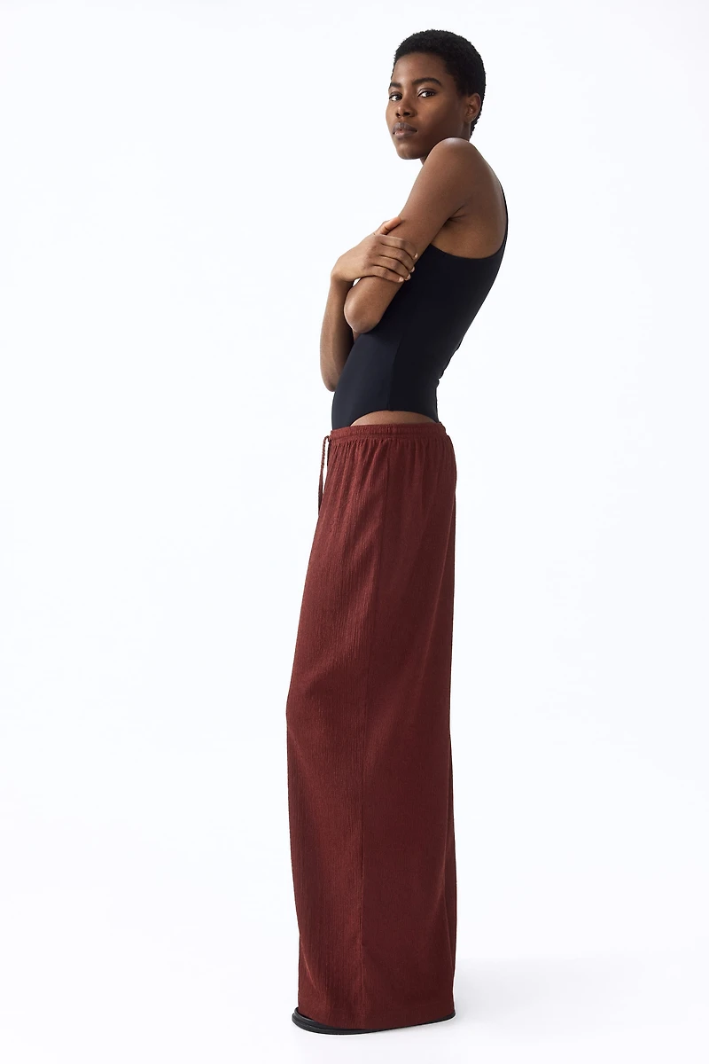Wide-cut Pull-on Pants