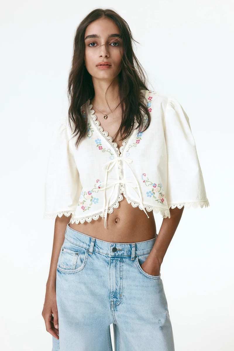 Cropped Embroidered Blouse