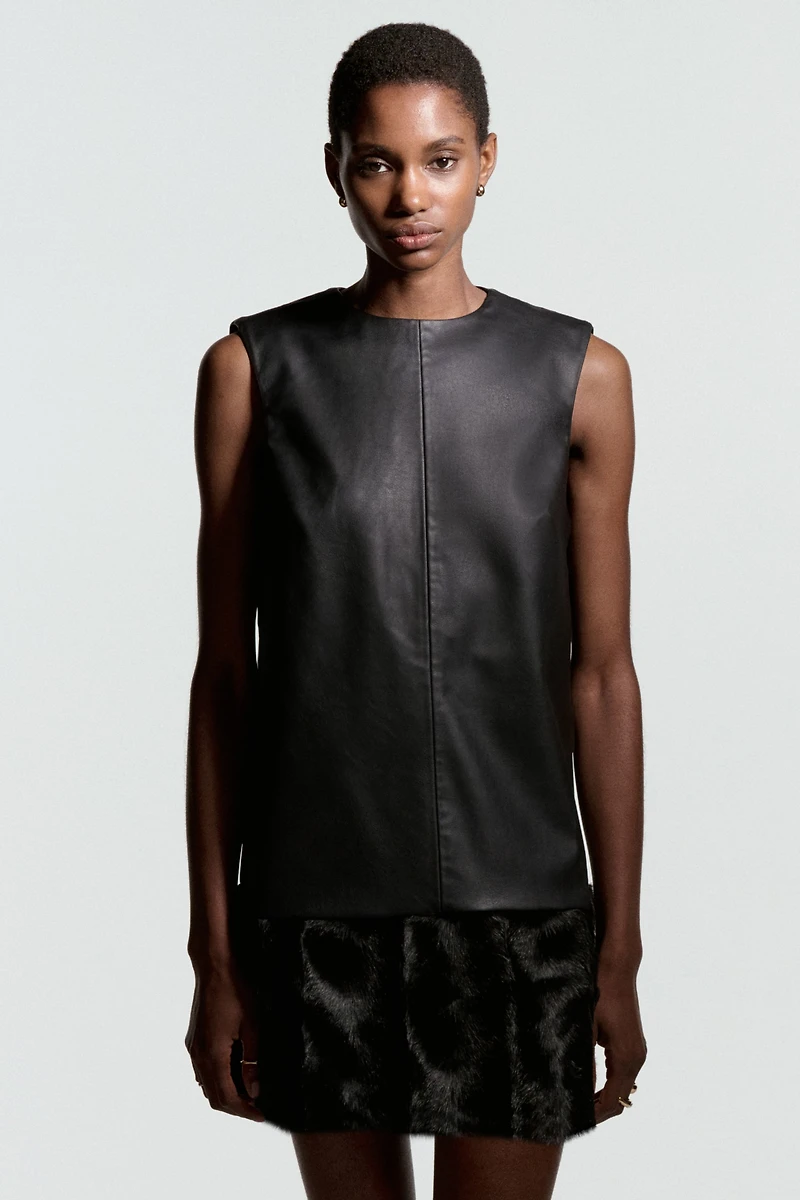 Minirobe en tissu enduit