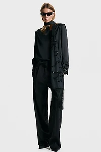 Blouse à dos bénitier avec perles de fantaisie