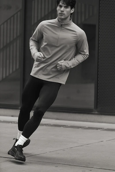 Pocket-Detail Running Tights with DryMove™