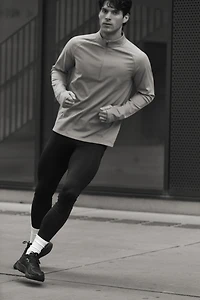 Pocket-Detail Running Tights with DryMove™
