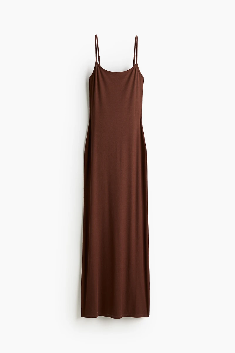 Ribbed Maxi Dress