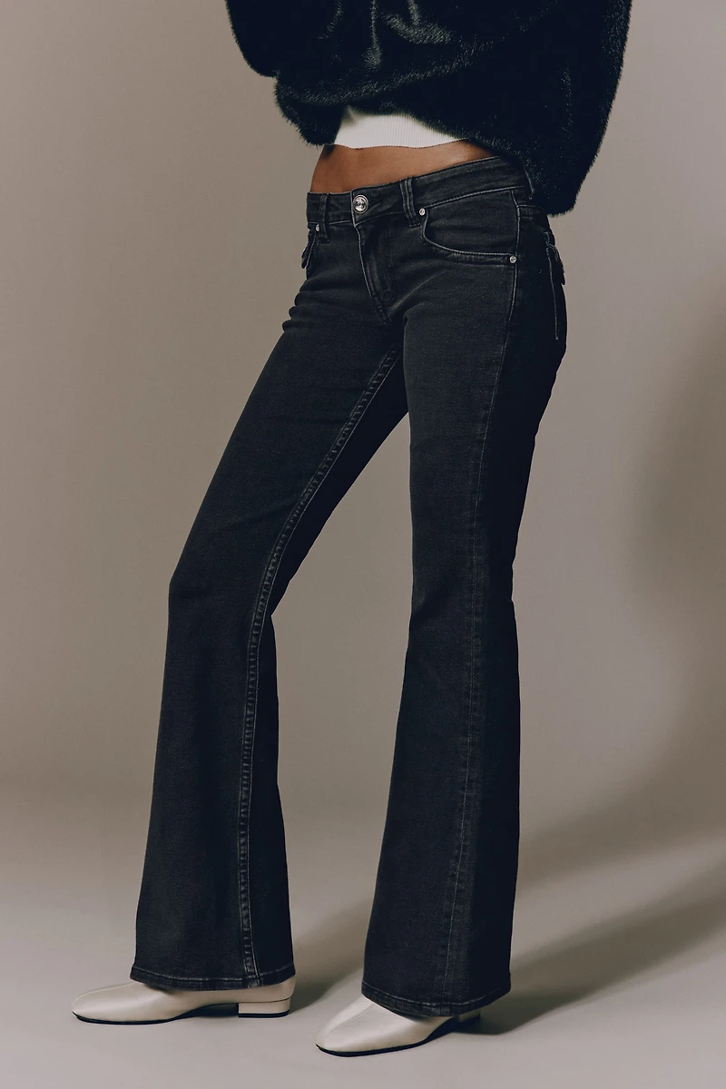 Flared Low Jeans