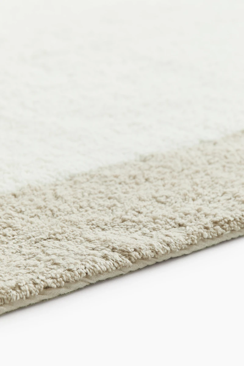 Tufted Bath Mat