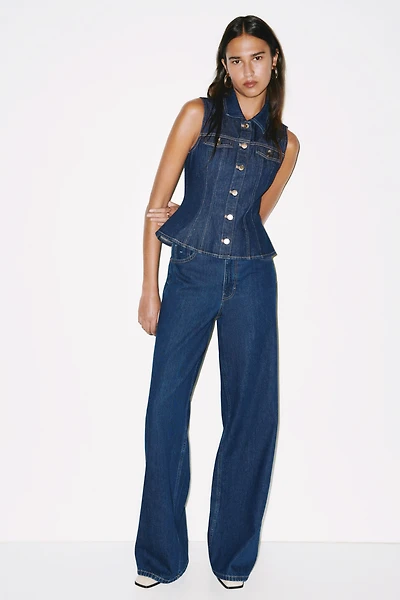 Wide-Leg Ultra High Jeans