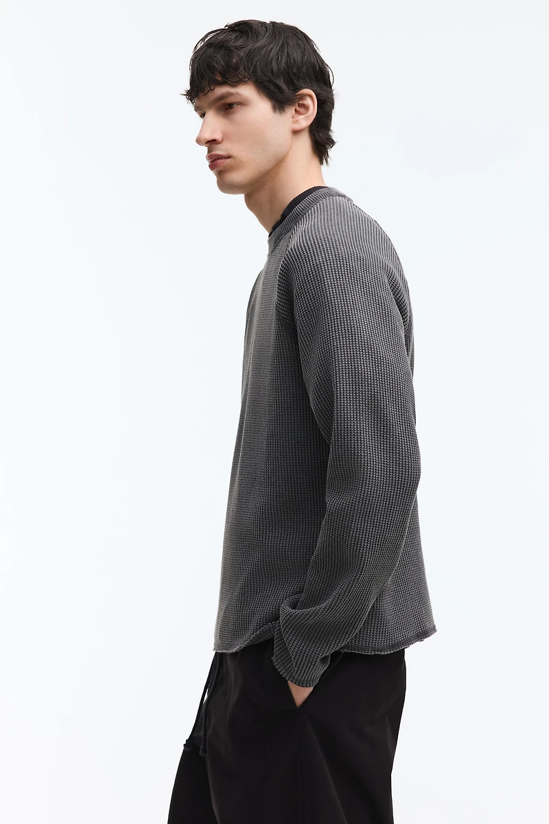 T-shirt gaufré classique avec manches longues