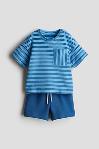 2-Piece T-Shirt and Sweatshorts Set