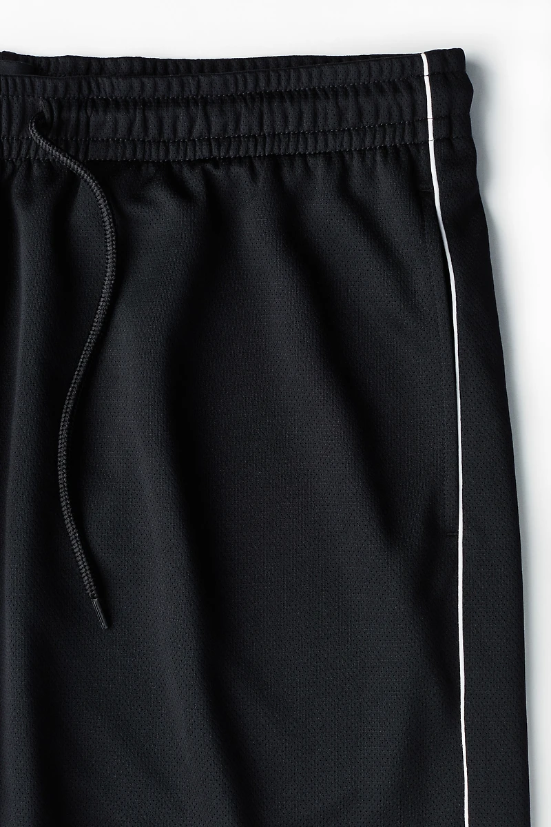 Relaxed Fit Football shorts