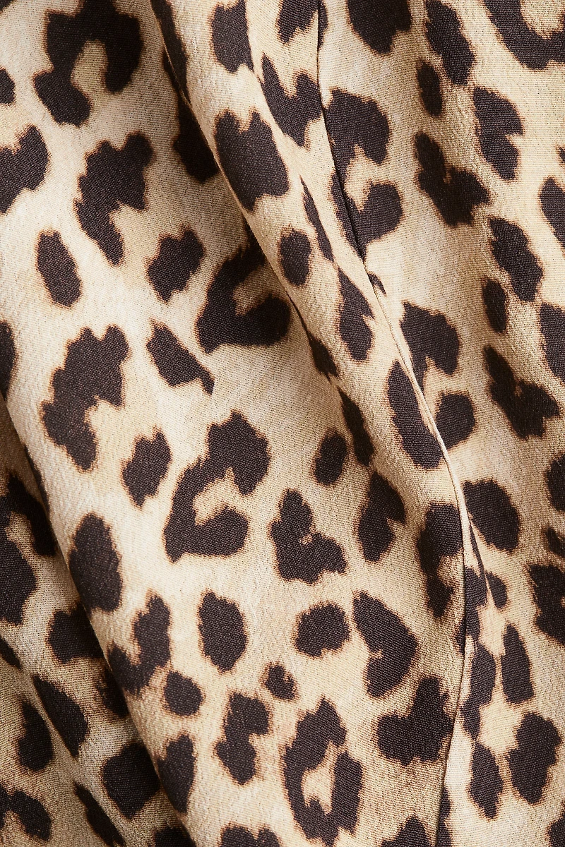 Robe cintrée