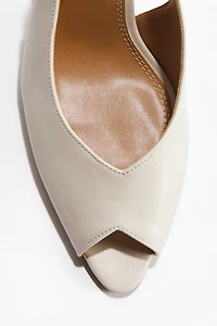 Slingback court shoes