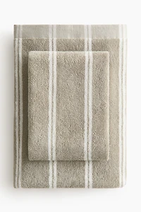 Serviette de bain rayée