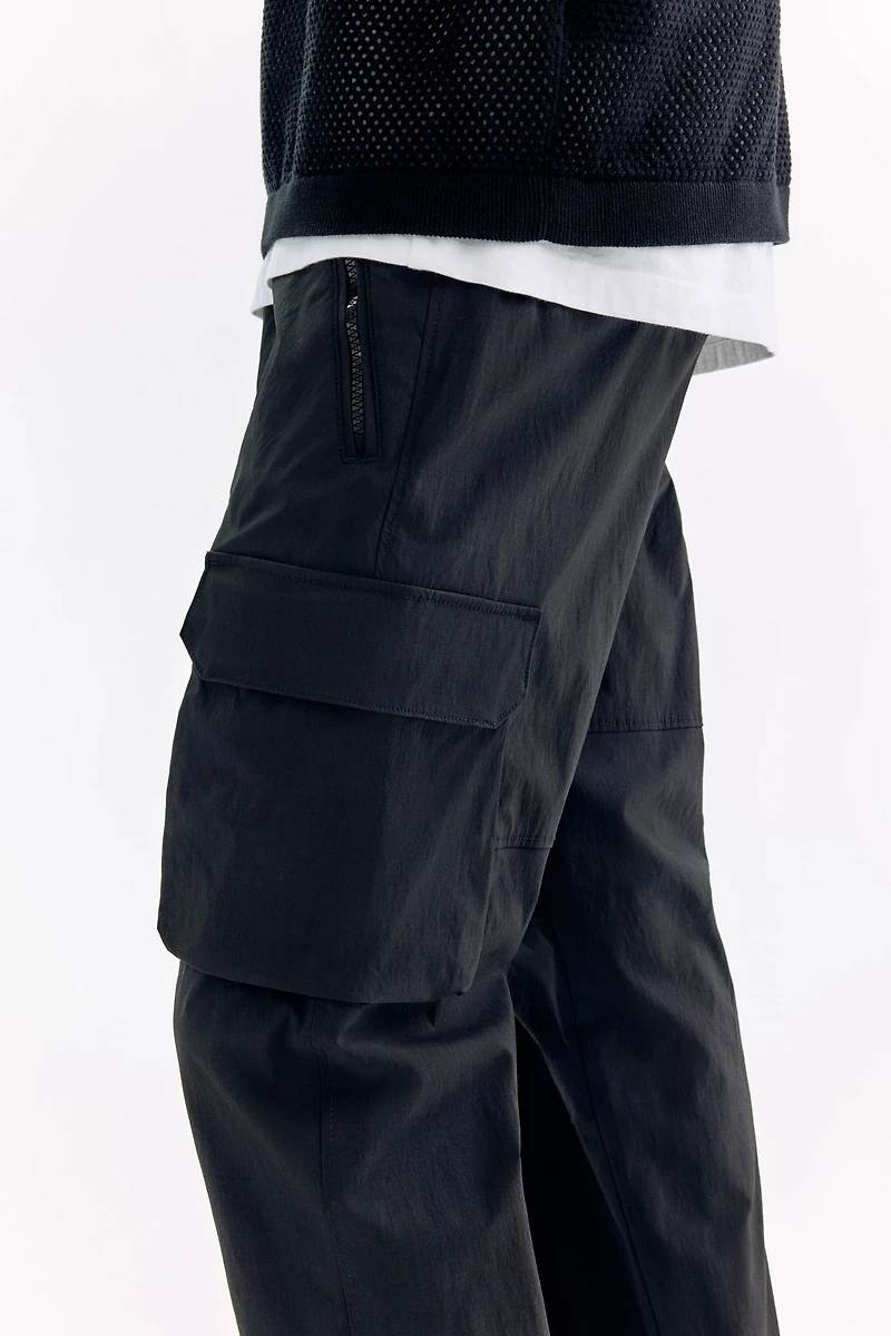 Regular Fit Nylon cargo trousers
