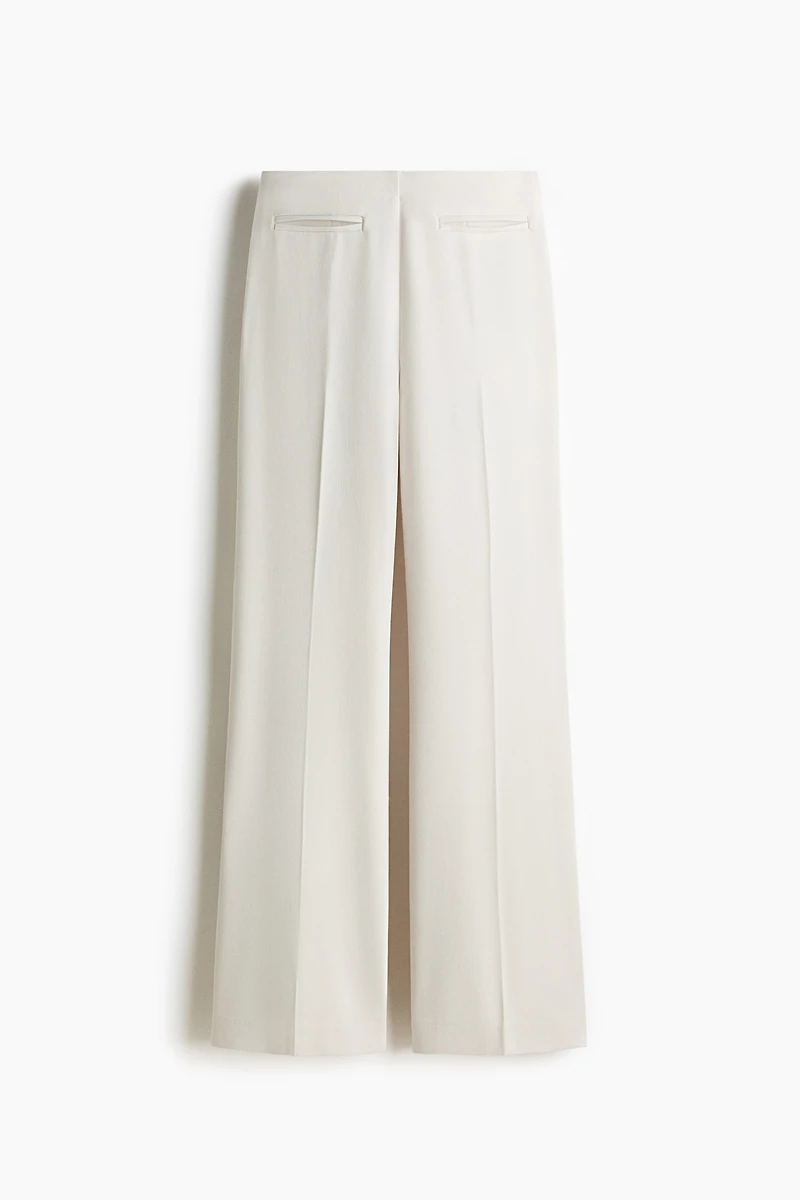 Pantalon semi-évasé en sergé