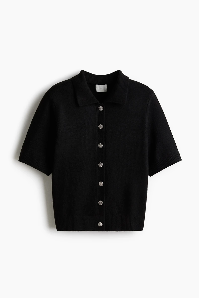 Short-sleeved collared cardigan