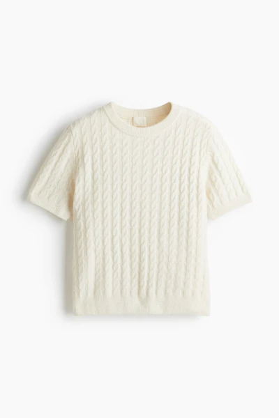 Chandail en tricot torsadé