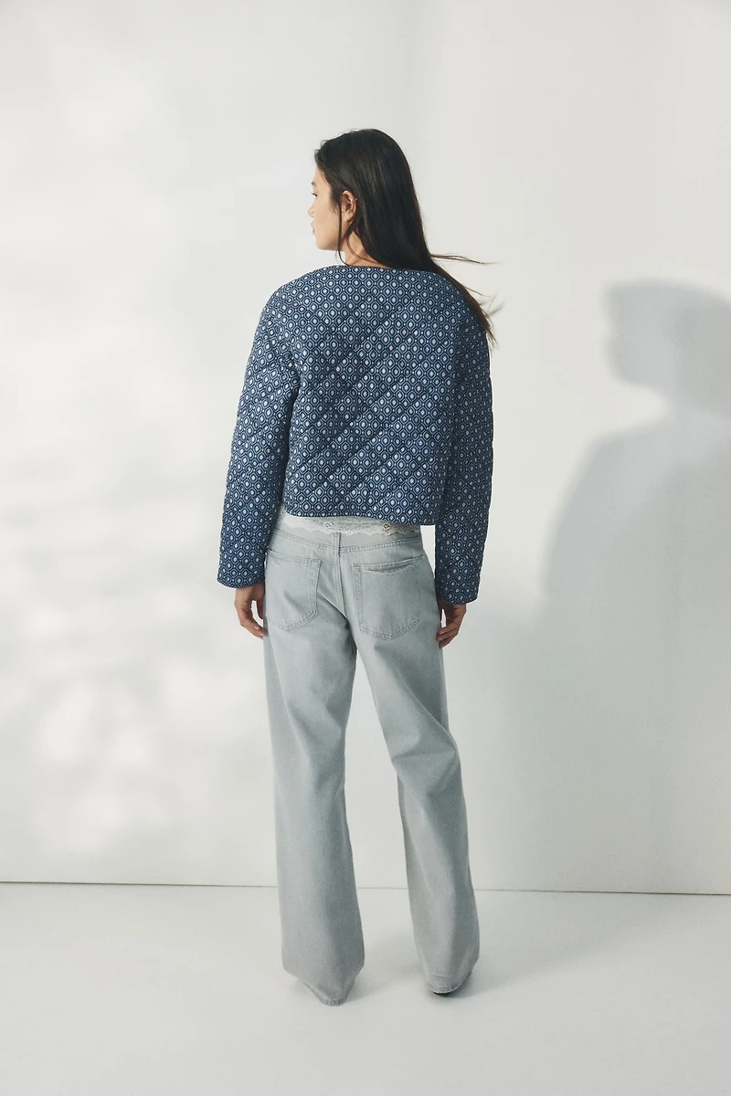 Veste matelassée avec fermeture à nouer