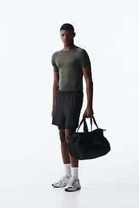 Muscle-Fit Sports Shirt with DryMove™