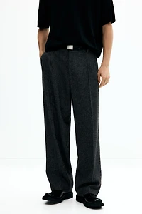 Loose-Fit Tailored Pants