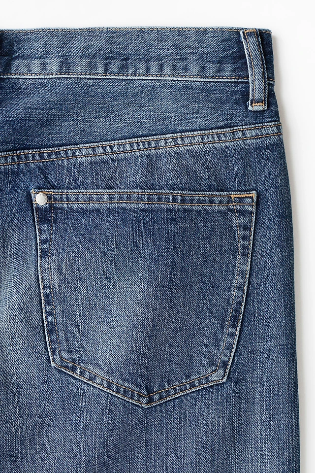 Loose Straight Jeans