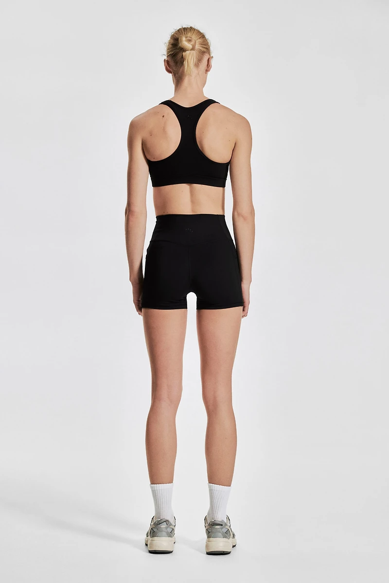 Sports Hot Pants with DryMove™
