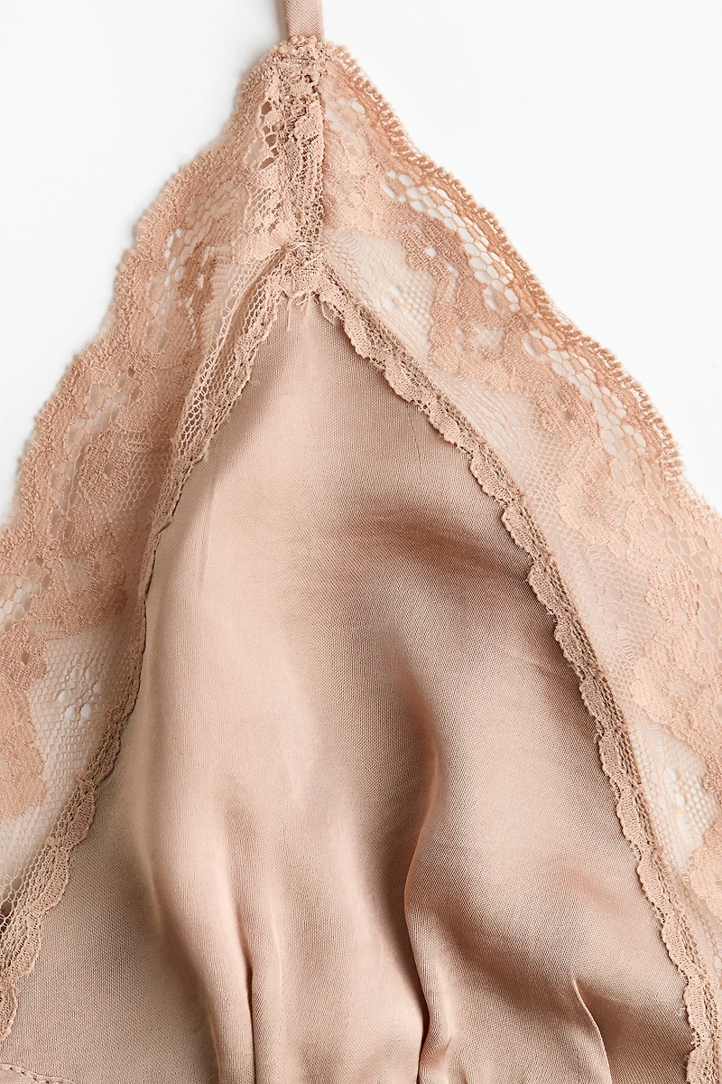 Soutien-gorge souple en satin de viscose