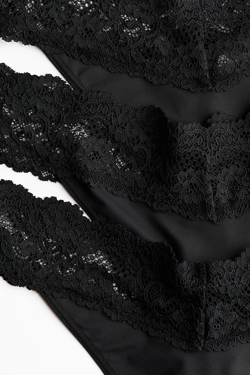 Lot de 3 culottes Tanga en microfibre et dentelle