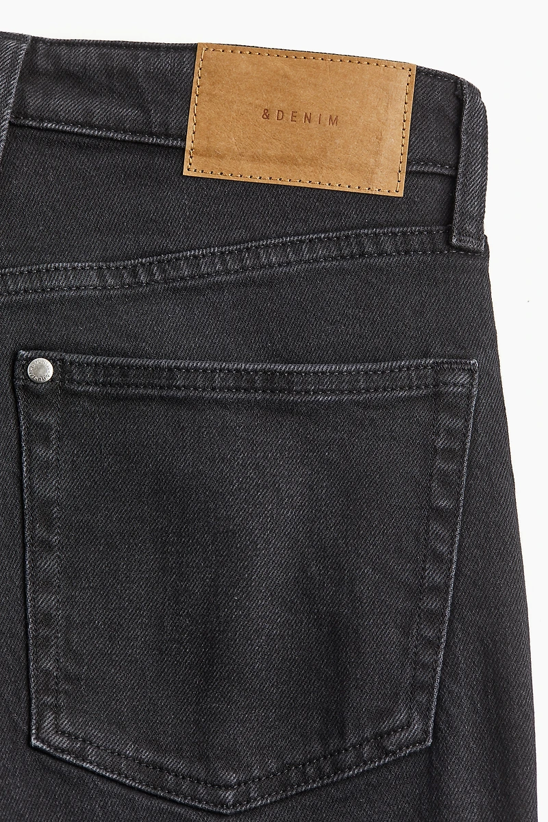Ultra High Rise Mom Jeans