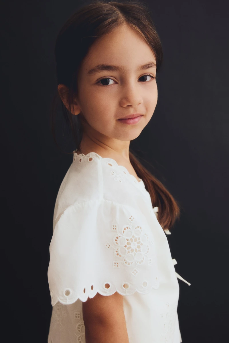 2-Piece Eyelet-Embroidered Cotton Set