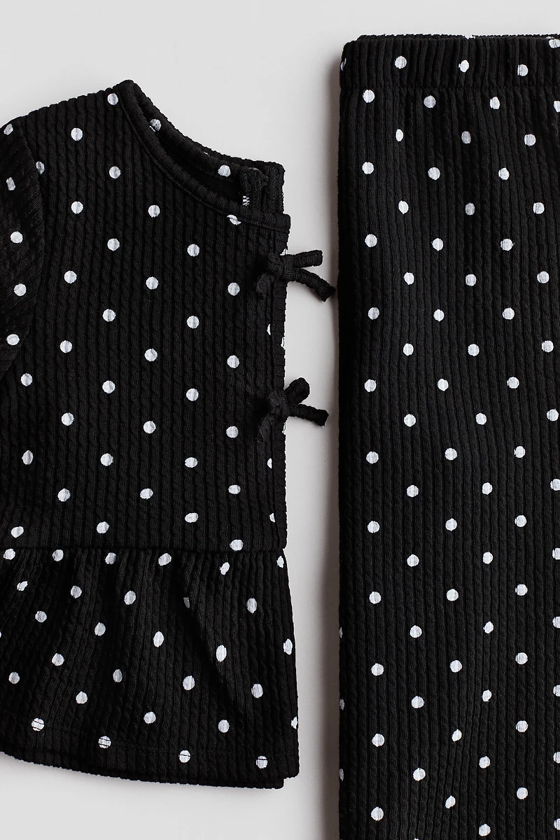 2-Piece Textured Jersey Set