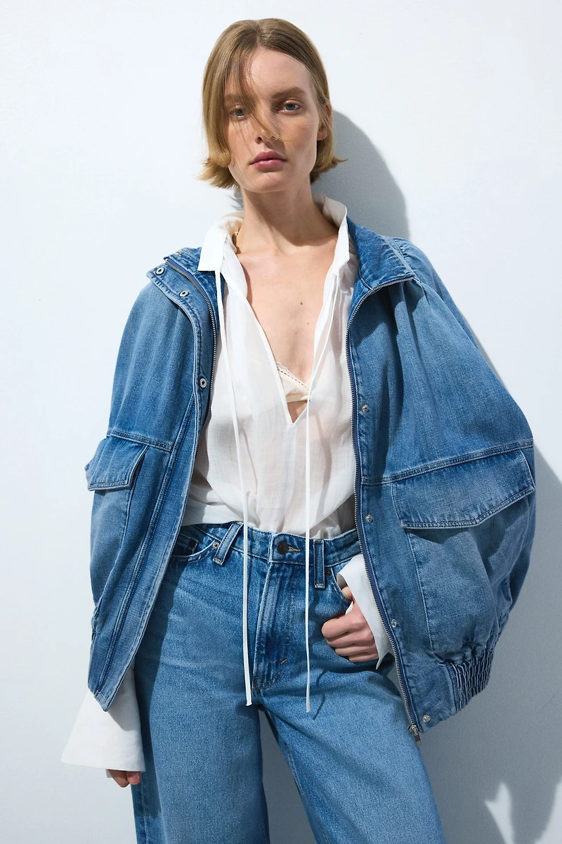 Jean taille haute coupe tonneau