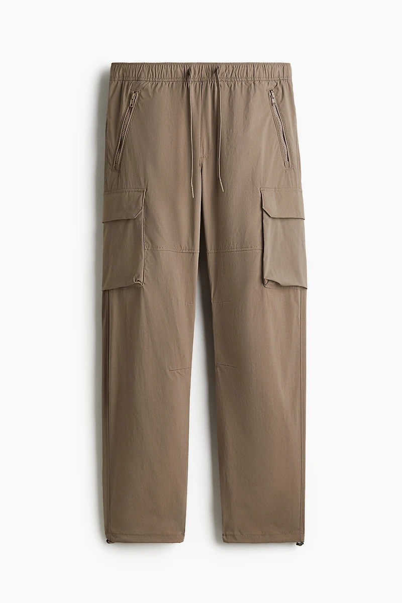 Pantalon cargo coupe classique en nylon