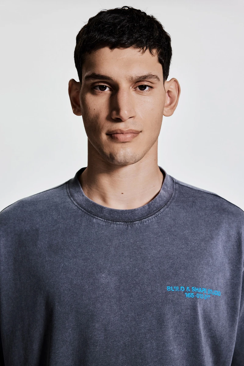Haut de sport carré DryMove™