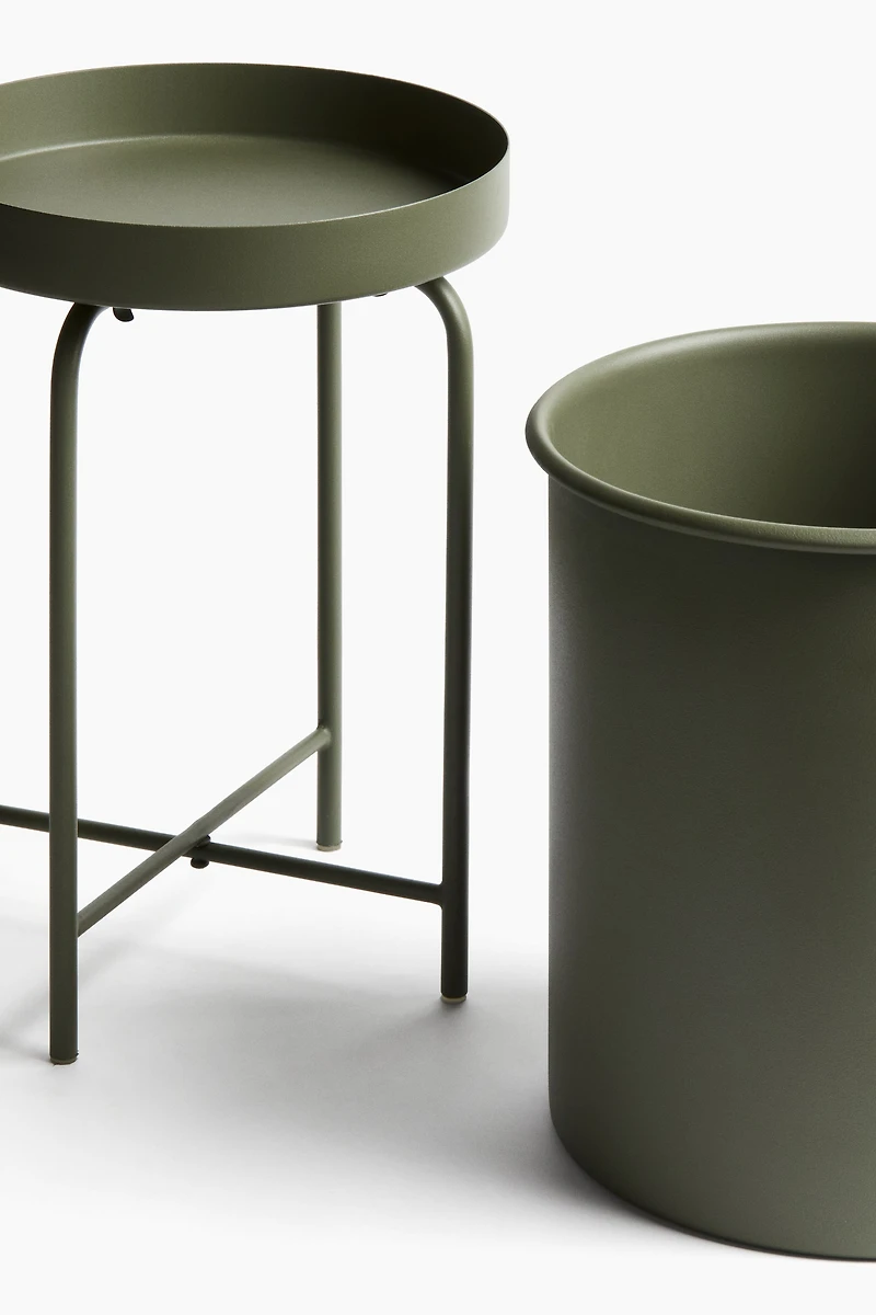 Metal Plant Pot with Stand