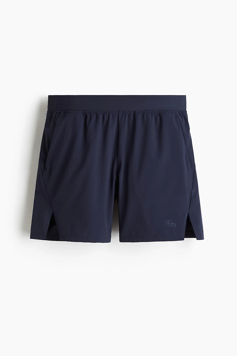 Mid-Length Sports Shorts with DryMove™