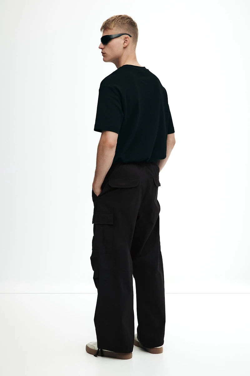 Loose-Fit Cargo Pants