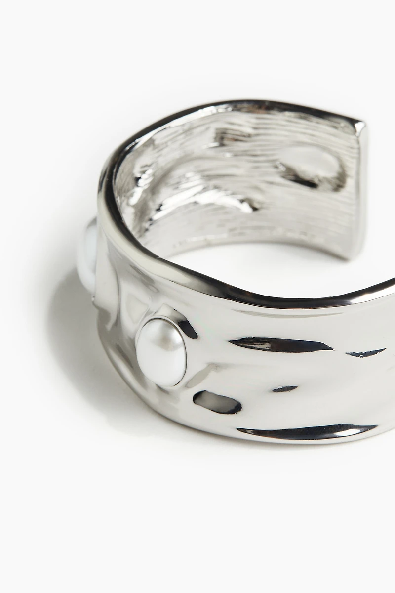 Bracelet manchette avec perles fantaisie