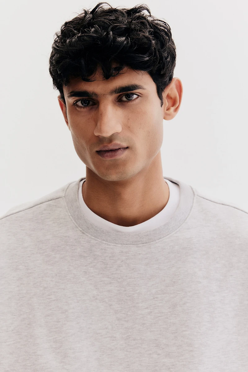 Loose Fit Sweatshirt