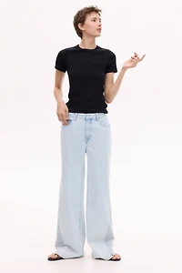 Fitted T-Shirt