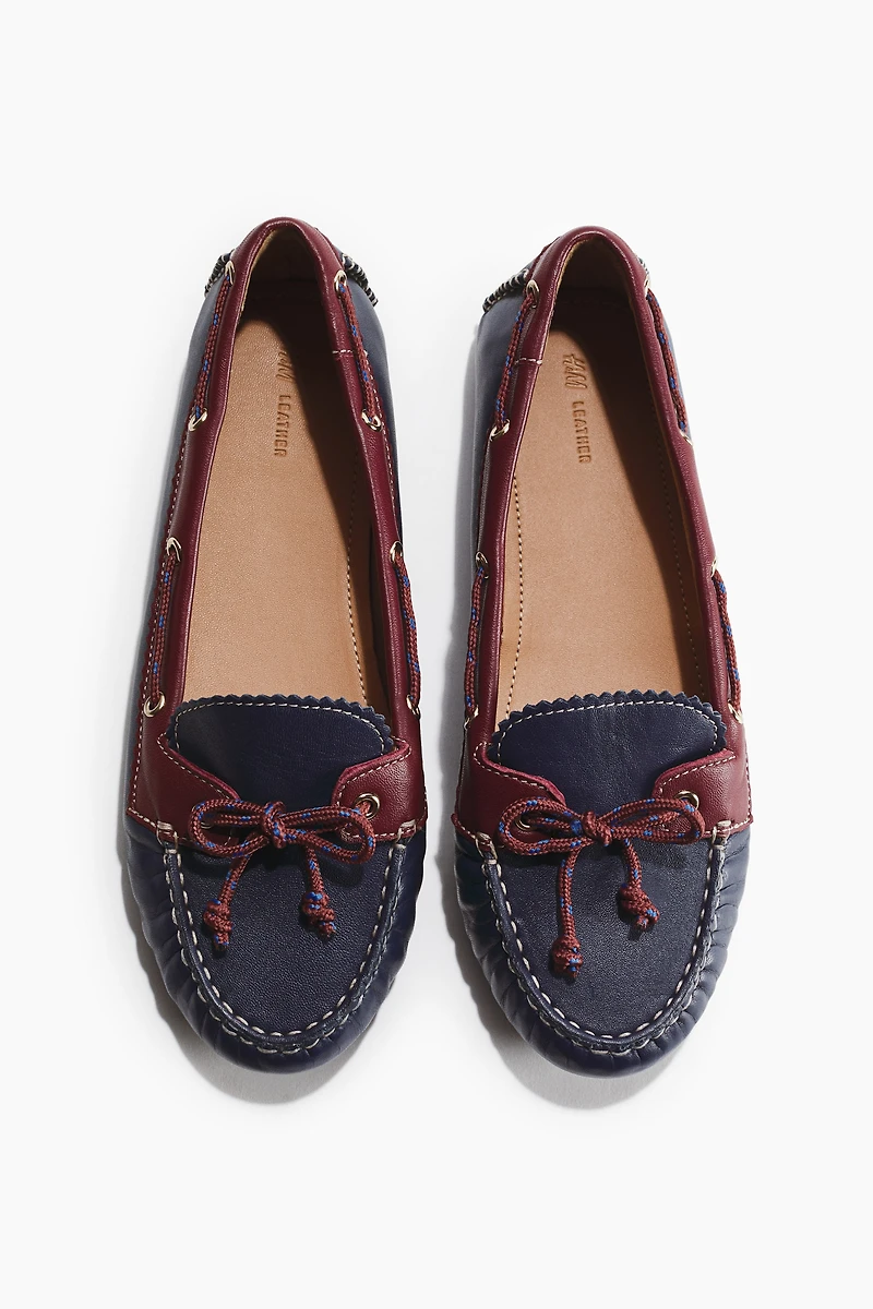 Mocassins en cuir